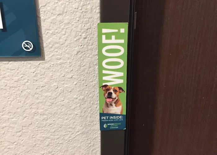 Woodspring Suites Lake Charles