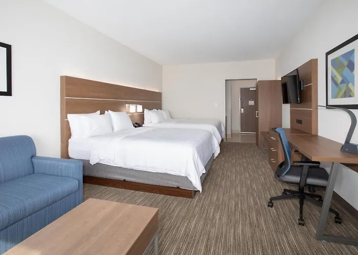 Holiday Inn Express & Suites - Goodland I-70 By Ihg