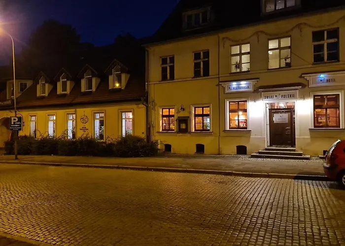 Hotel Zajazd Kultury, Dawniej Pocztowy