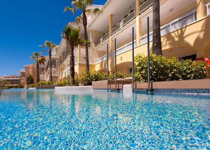 Insotel Cala Mandia Resort