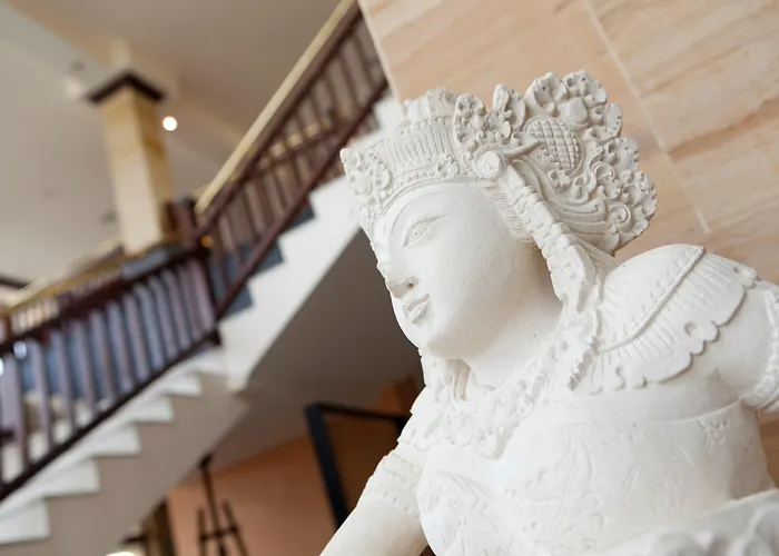 Regency Country Club, Apartments Suites