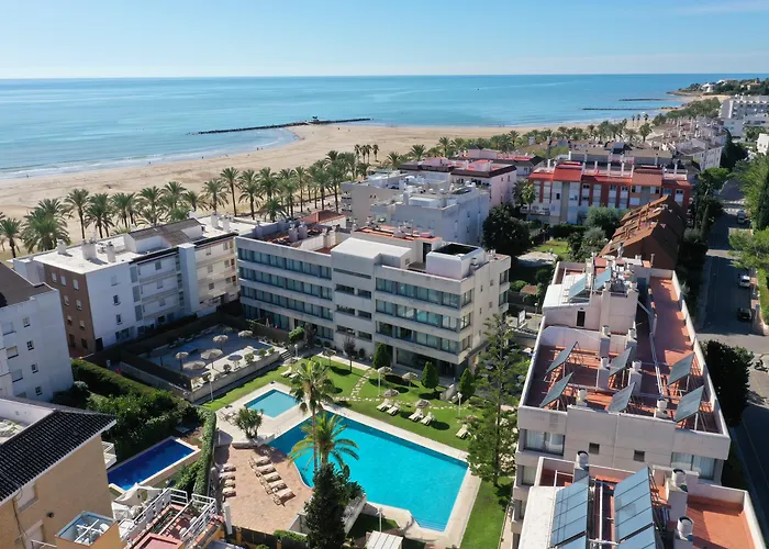 Atenea Park Suites & Apartments