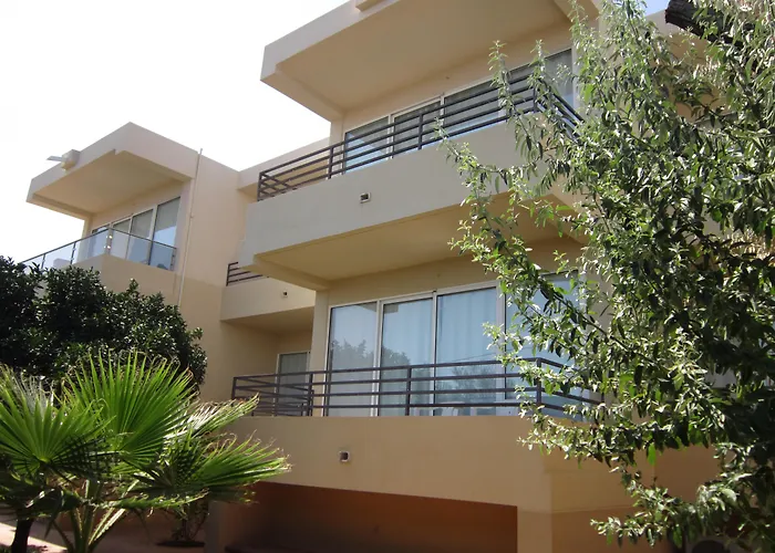 Hotel Abril