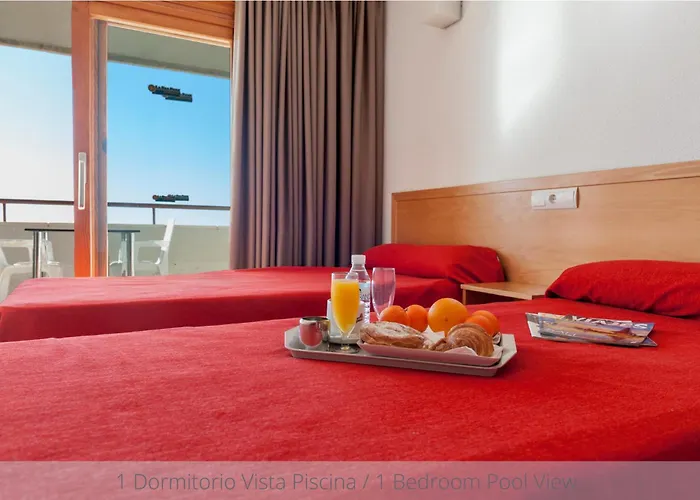 Apartamentos La Era Park