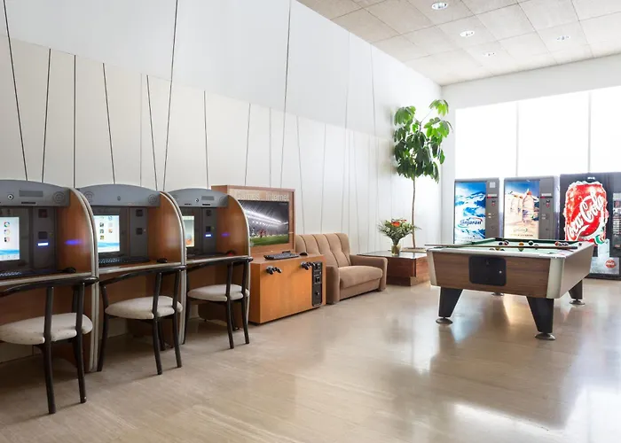 Hotel Izan Cavanna