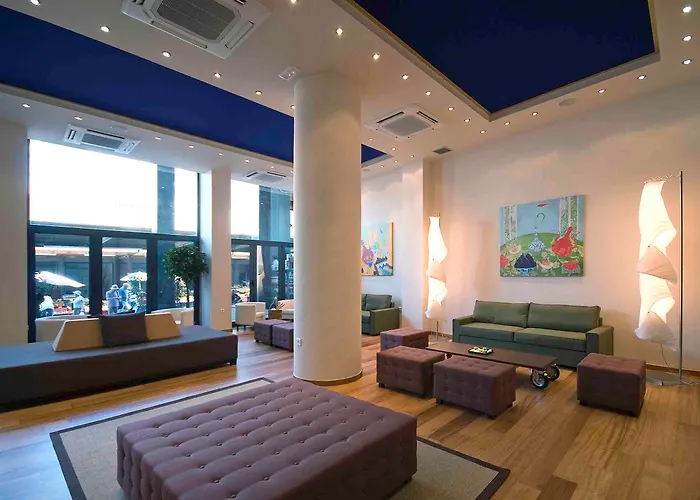 Athens Center Square Hotel