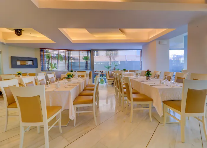 Palace Hotel Athens Riviera