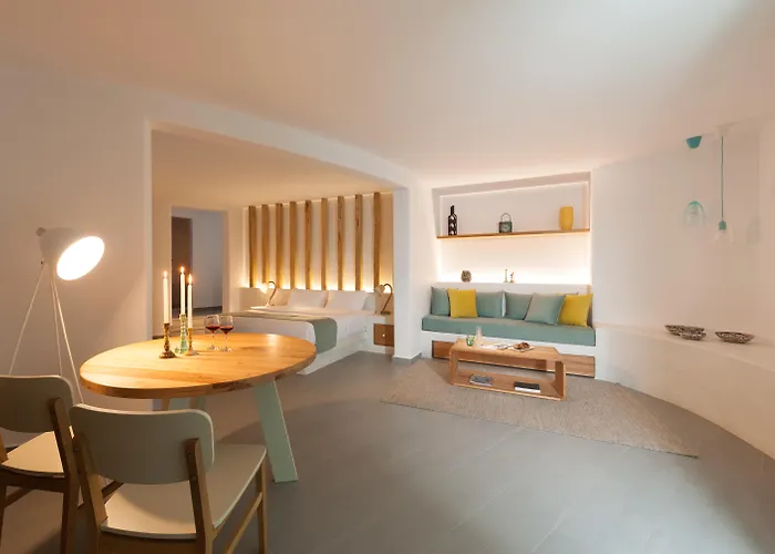 Neptune Luxury Suites