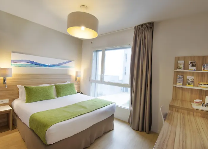 Q7 Lodge Lyon 7