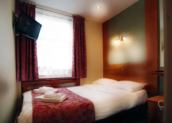 Westbury Hotel