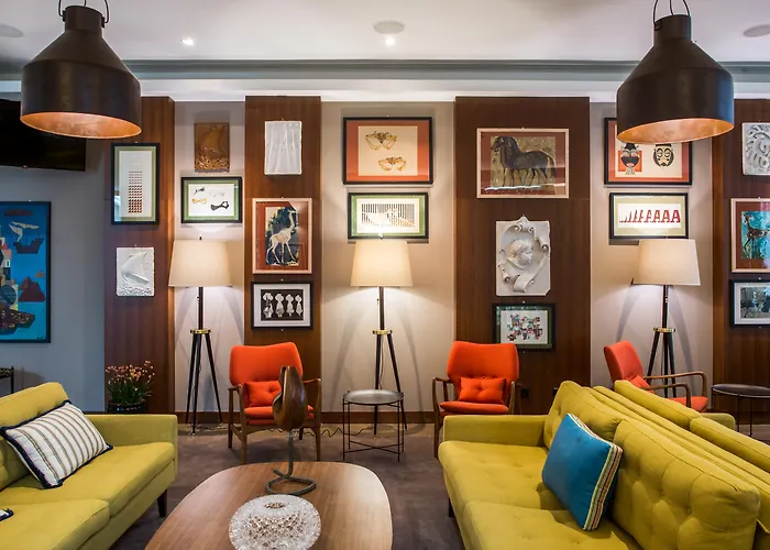 The Editory Artist Baixa Porto Hotel