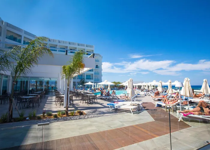Evalena Beach Hotel