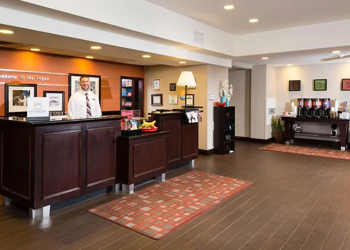Hampton Inn & Suites Las Vegas South