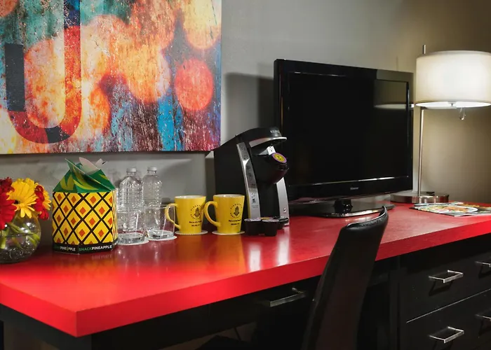 Staypineapple, Hotel Five, Downtown Seattle