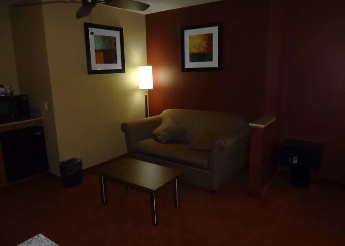 Best Western Plus Tulsa Woodland Hills Hotel And Suites