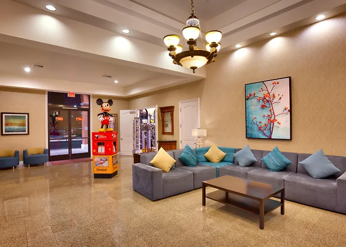 Cortona Inn And Suites Anaheim Resort