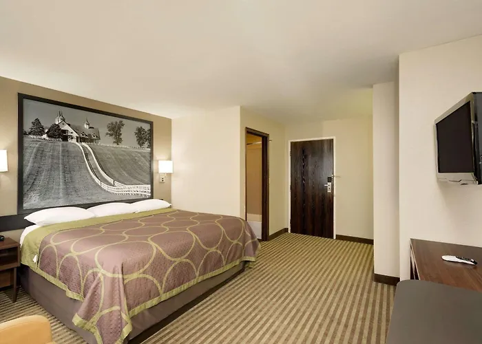 Super 8 By Wyndham Lexington Hamburg Area