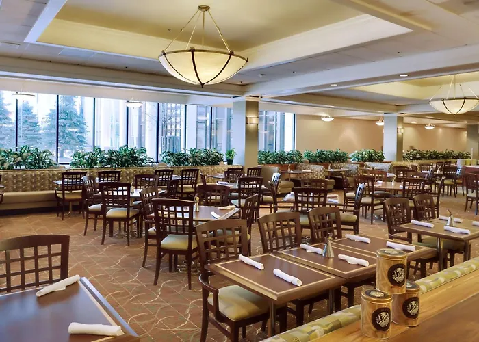 Doubletree By Hilton Hotel & Executive Meeting Center Omaha-Downtown