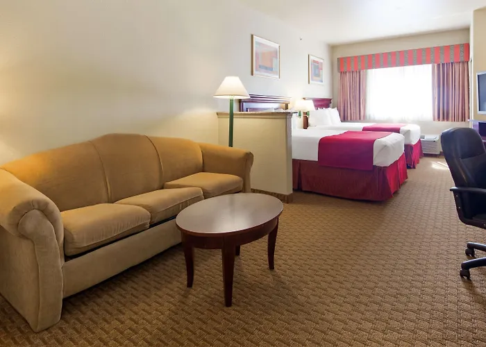 Best Western Quanah Inn & Suites