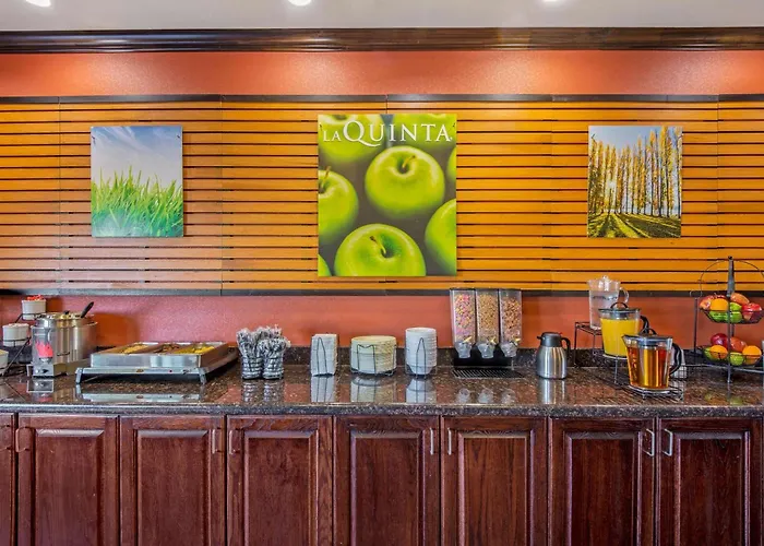La Quinta By Wyndham Eastland