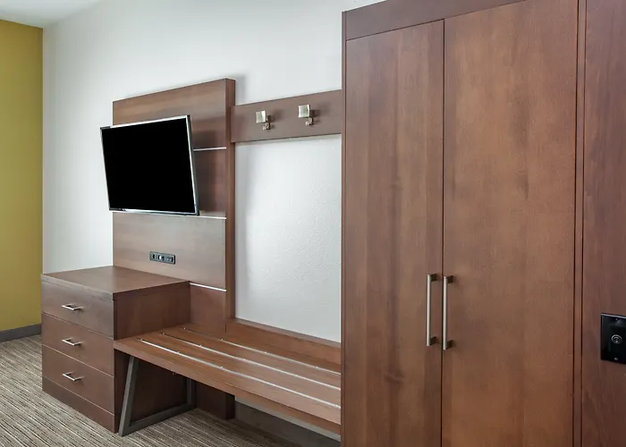 Holiday Inn Express & Suites Texarkana By Ihg