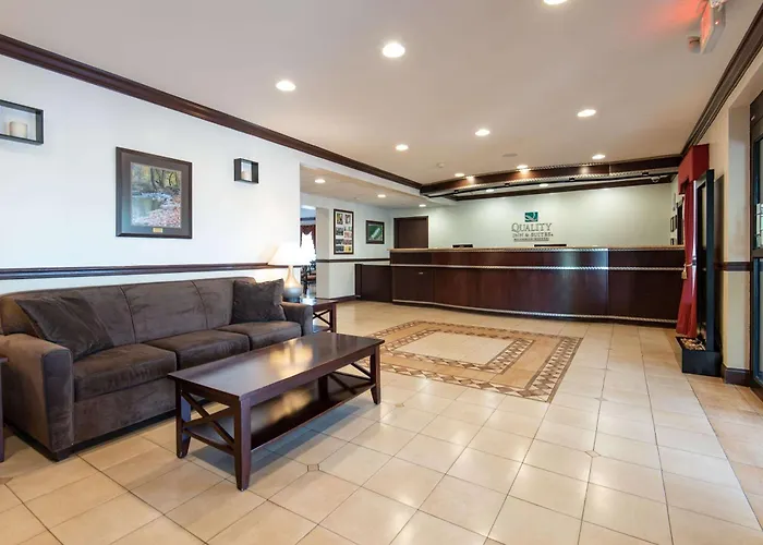 Quality Inn & Suites Quakertown-Allentown
