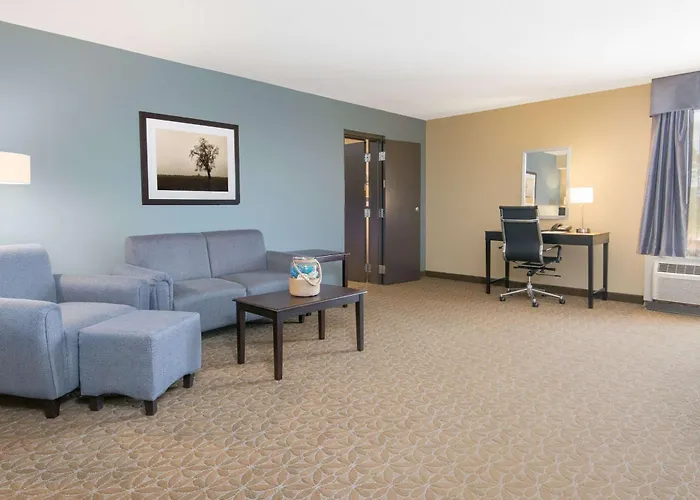 Wyndham Garden Texarkana