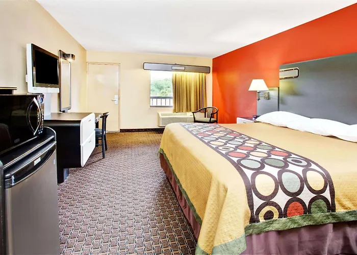 Super 8 By Wyndham Kissimmee/Maingate/Orlando Area