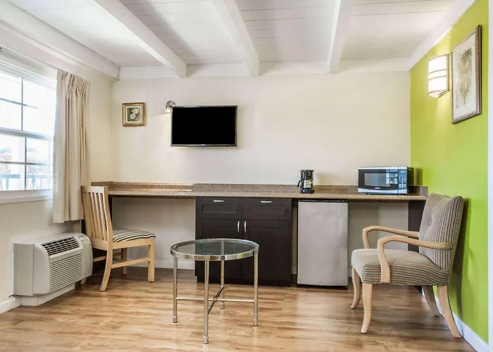 Travelodge By Wyndham Fairfield/Napa Valley