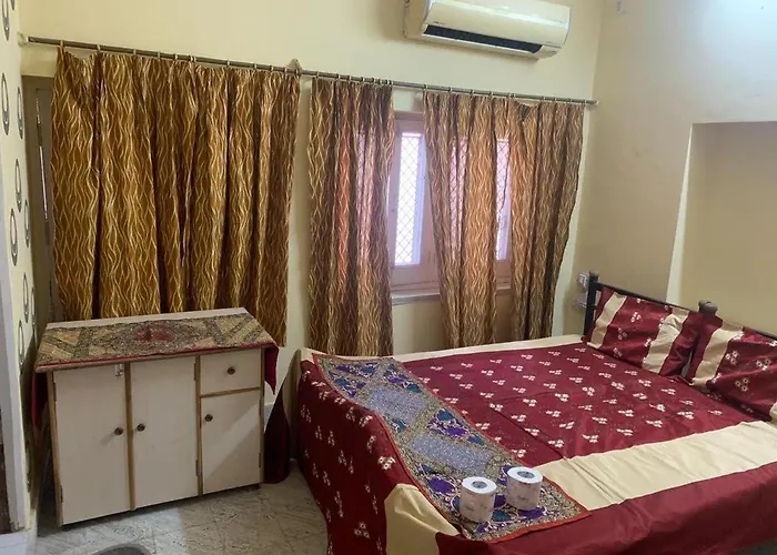Jamna Vilas Home Stay