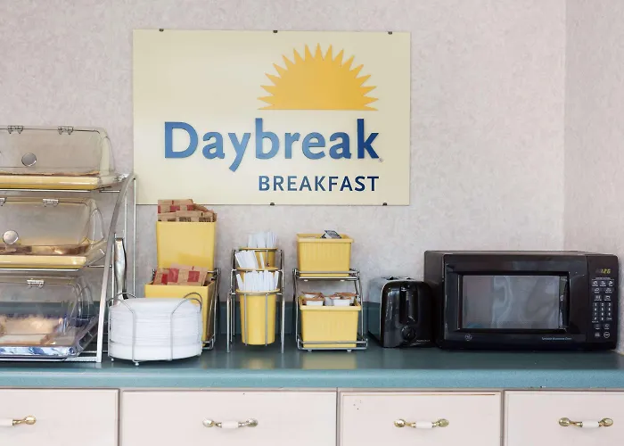 Days Inn By Wyndham Sanford