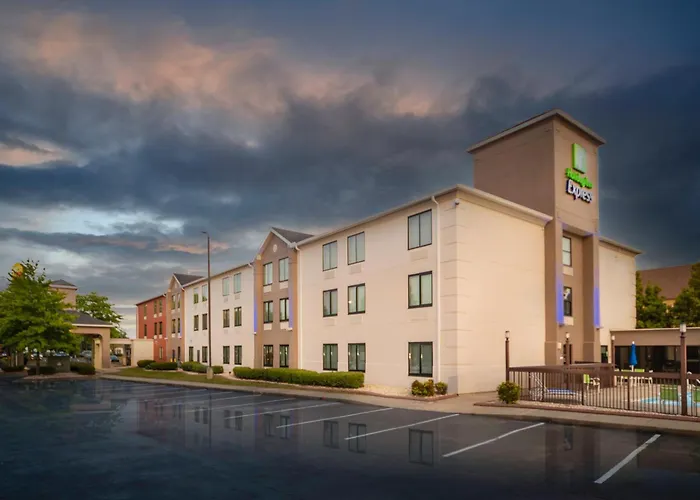 Holiday Inn Express Clayton Southeast Raleigh By Ihg