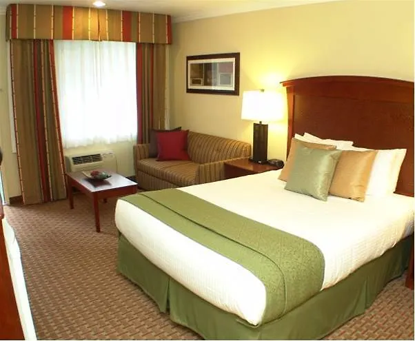 Quality Inn & Suites Santa Cruz Mountains