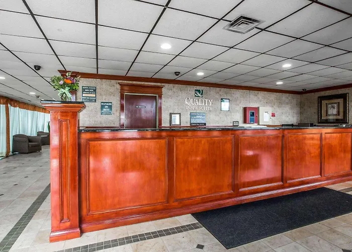 Quality Inn And Suites Kingston