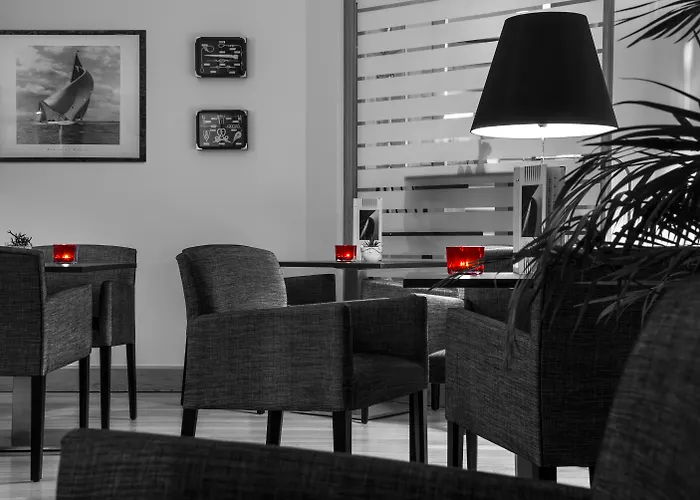Mercure Klaipeda City Hotel, Meetings, Events, Restaurant & Bar - Accor Group