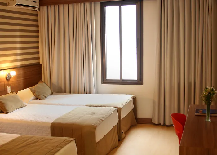 Hotel Continental Business - 200 metros do Complexo Hospitalar Santa Casa