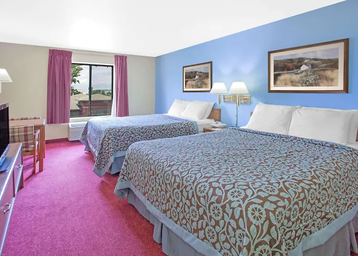 Days Inn By Wyndham Madison Ne/Windsor