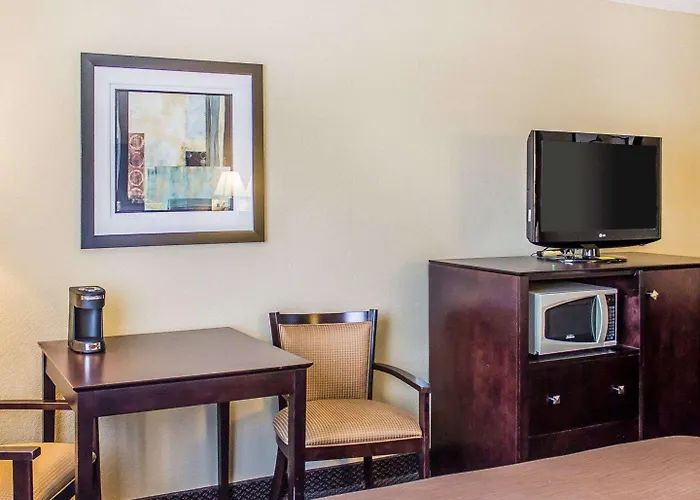 Quality Inn & Suites