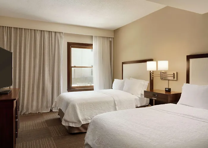 Hampton Inn And Suites Springdale