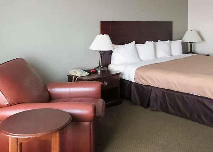Quality Inn Winder