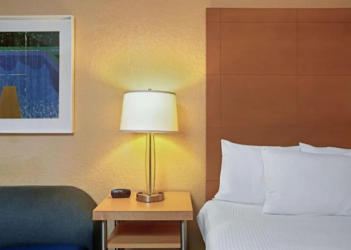 La Quinta By Wyndham Coral Springs South