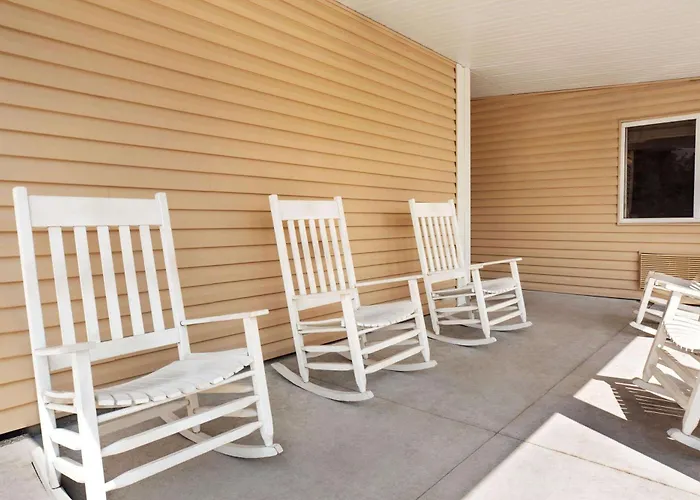 Travelodge By Wyndham North Platte