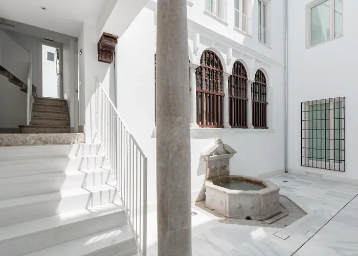 BiBo Suites Oro del Darro