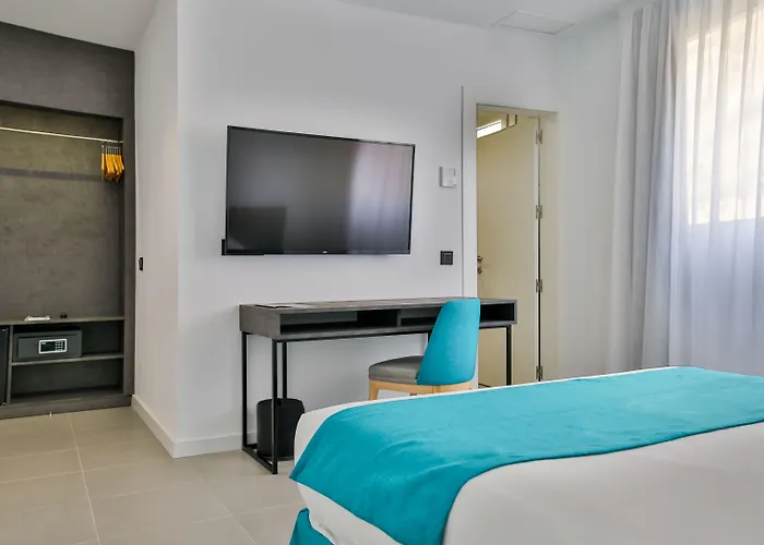 Moon Hotel & Spa.
