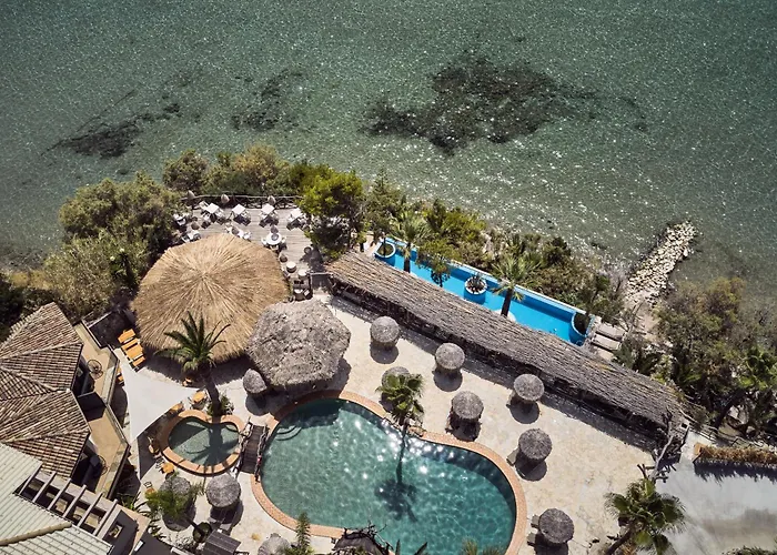 Gloria Maris Hotel Suites&Villas