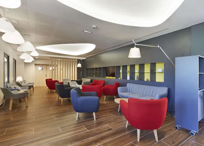Kyriad Prestige Pau – Palais des Sports