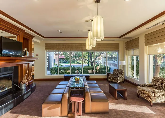 Hilton Garden Inn Fairfield