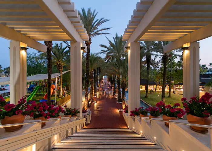 Seven Seas Hotel Blue