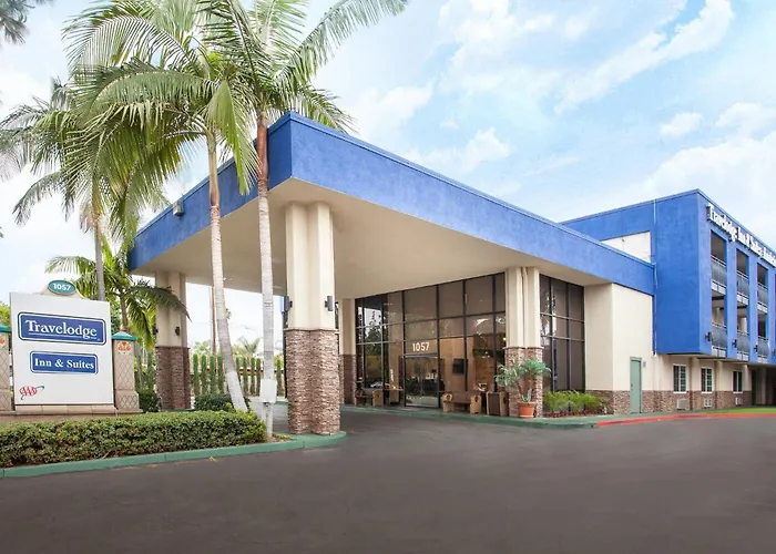 Travelodge Inn & Suites By Wyndham Anaheim On Disneyland Dr