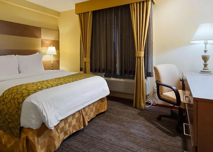 Best Western Flushing-Laguardia